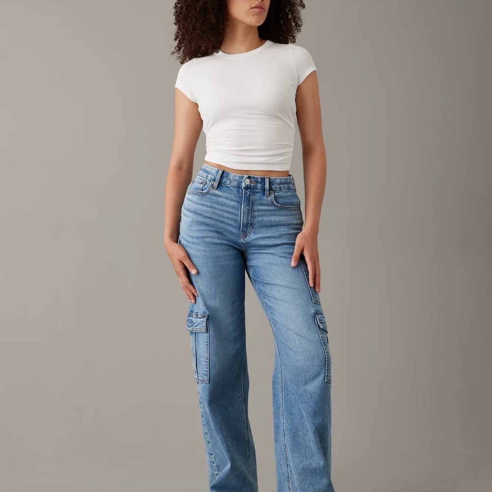American Eagle Super High Waist Baggy Wide Leg Cargo Jeans - Size 00 Regular - Picture 6 of 8